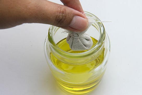 Evde Kayısı Çekirdeği Yağı Nasıl Yapılır?
